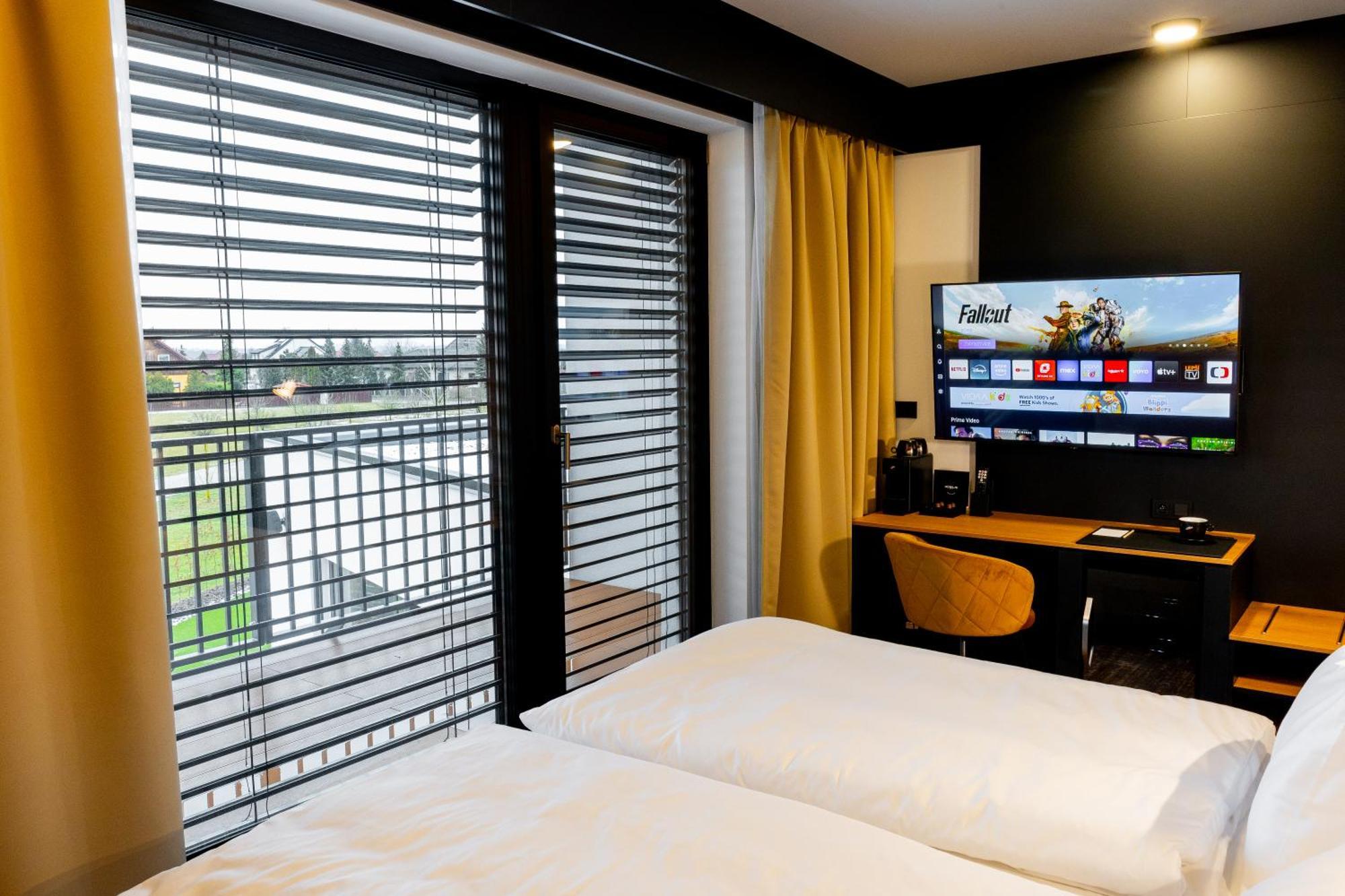 Bradlec  Hotel Nobilis - Mlada Boleslav מראה חיצוני תמונה